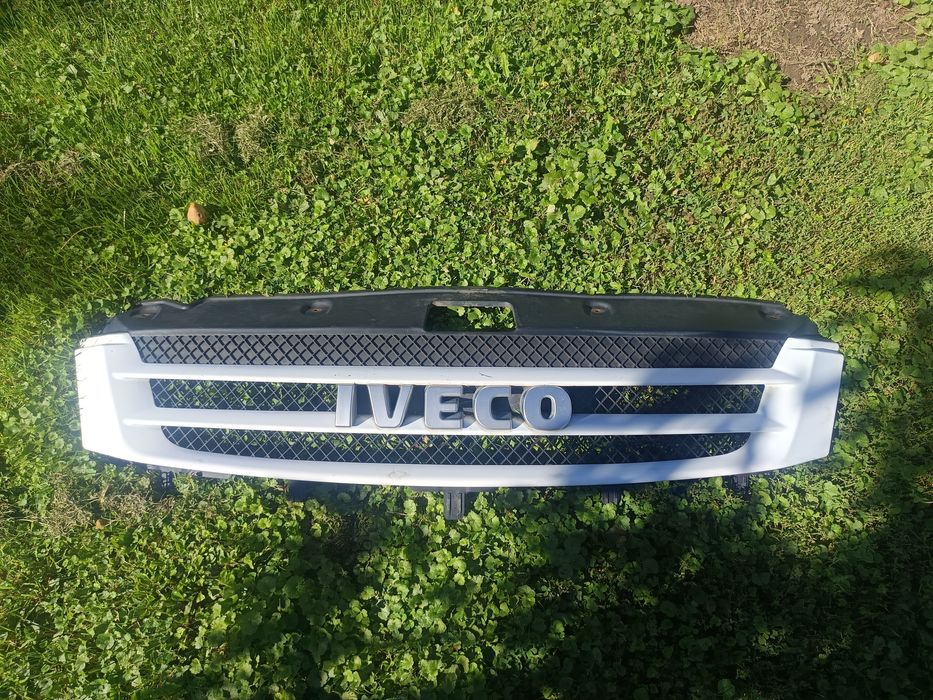 Решітка дзеркало івеко дейлі iveco daily e4