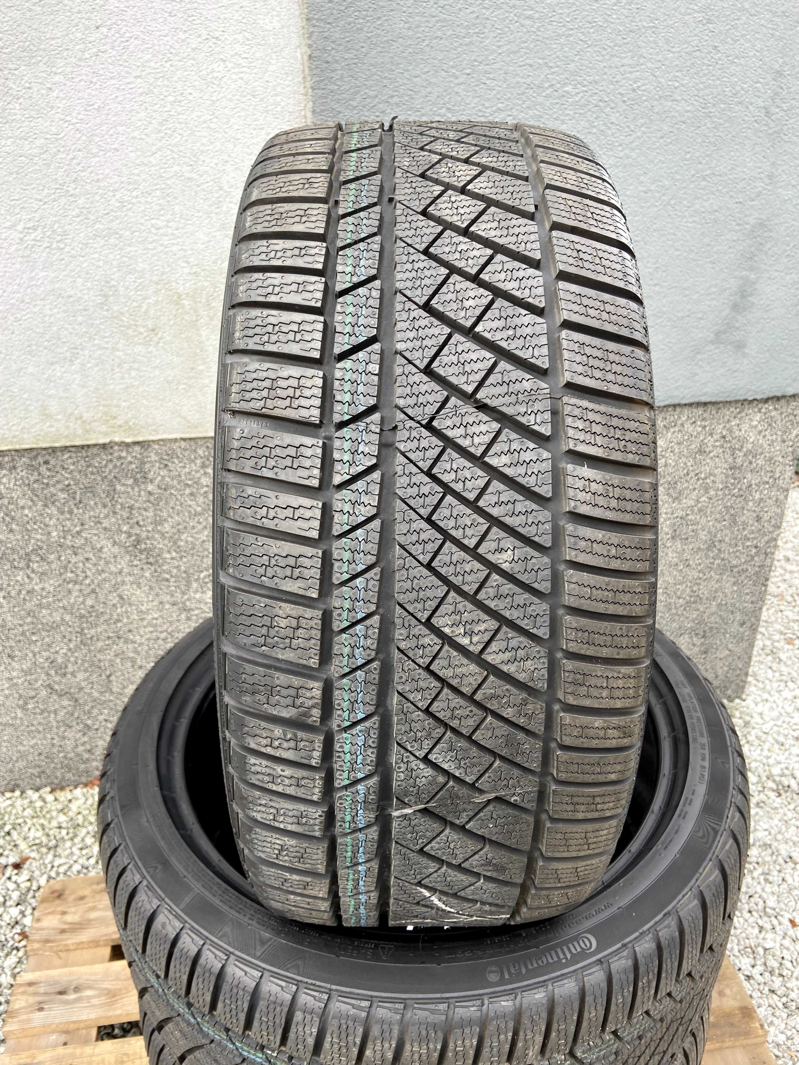 4x 255/35R19 Continental WinterContact TS830P