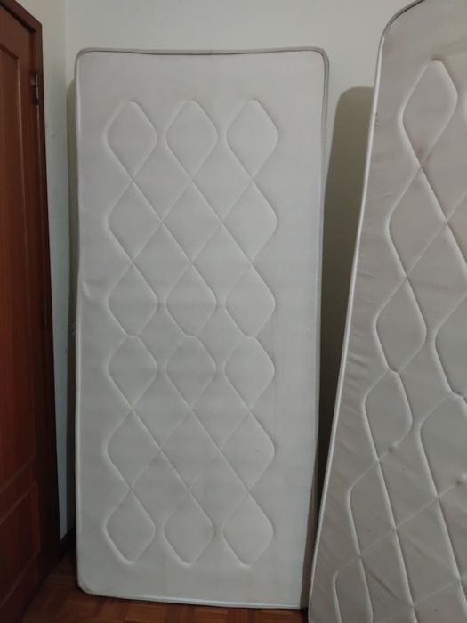 Colchões de solteiro