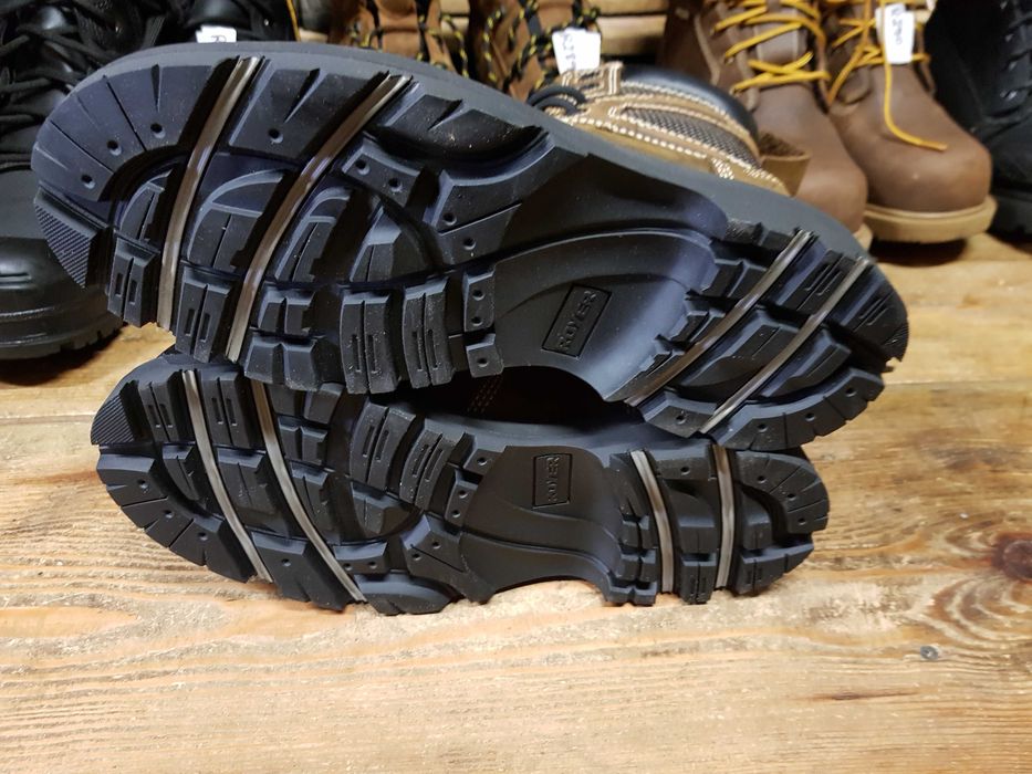 Buty robocze ROYER rozm 43 wkł 28,5 cm
