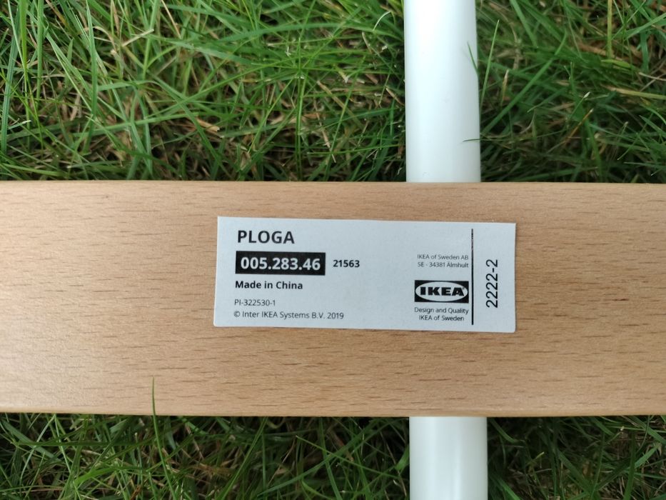 Cabide Vertical IKEA PLOGA — Como Novo