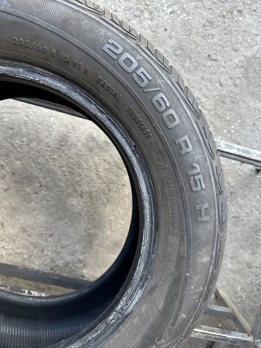 205/60r15 uniroyal lato kmpl