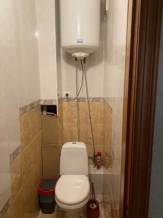 Продам 3 Бровари Грушевського