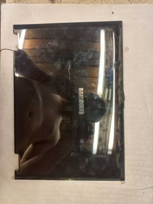 Продам ноутбук по запчастям samsung np-r18y. Цена за все