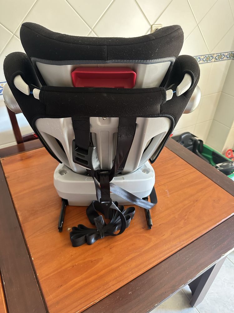 Cadeira ISOFIX Todos os grupos ate 12 anos