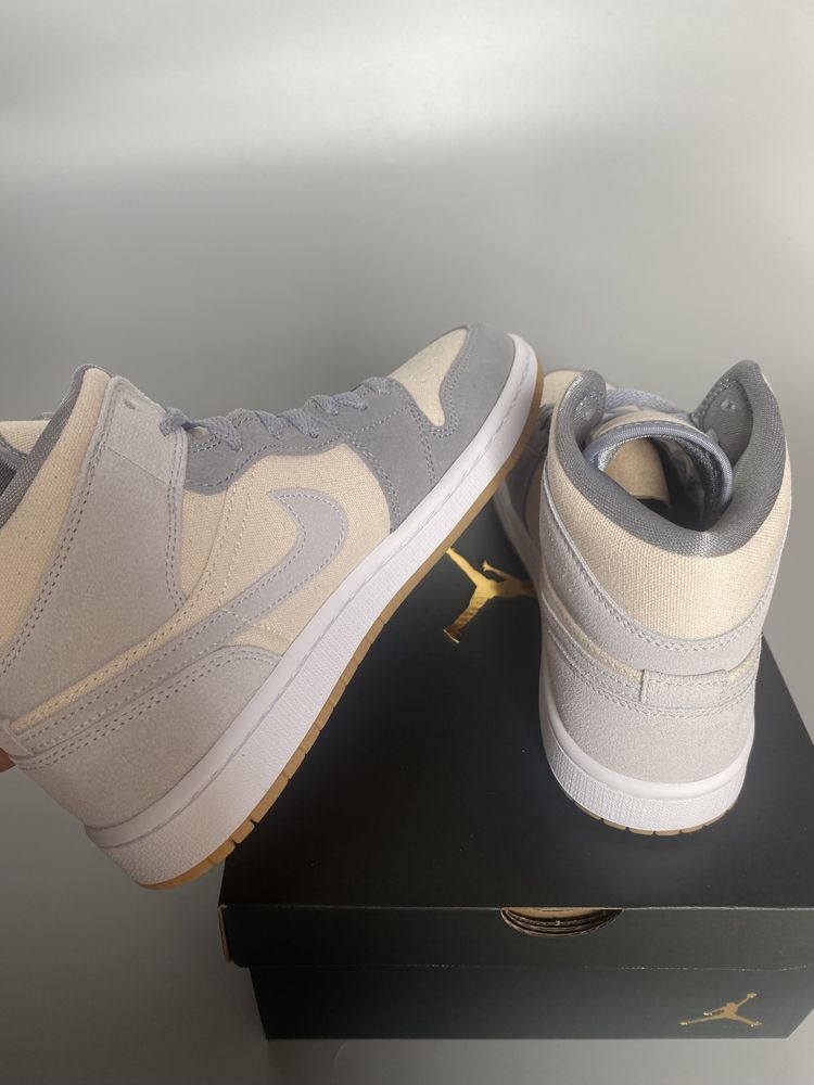 Jordan 1 Mid SE Coconut Milk Particle Grey 40