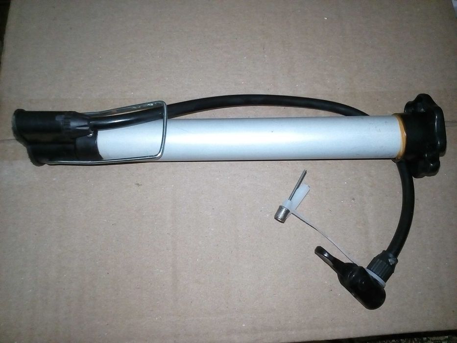 насос ручной металлический 26 см, насадка-игла.