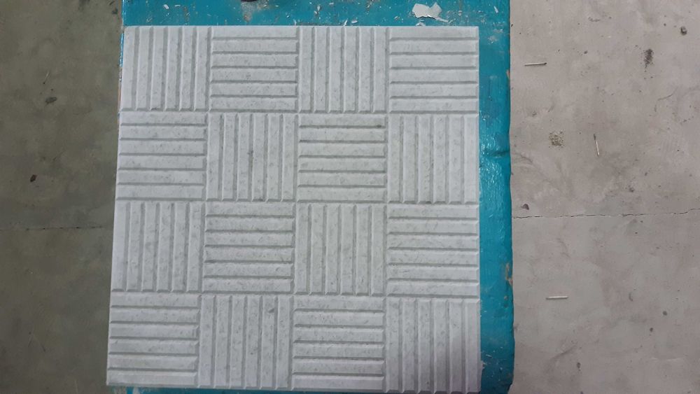 Продам,а также зробим на замовлиня Тротуарну плитку