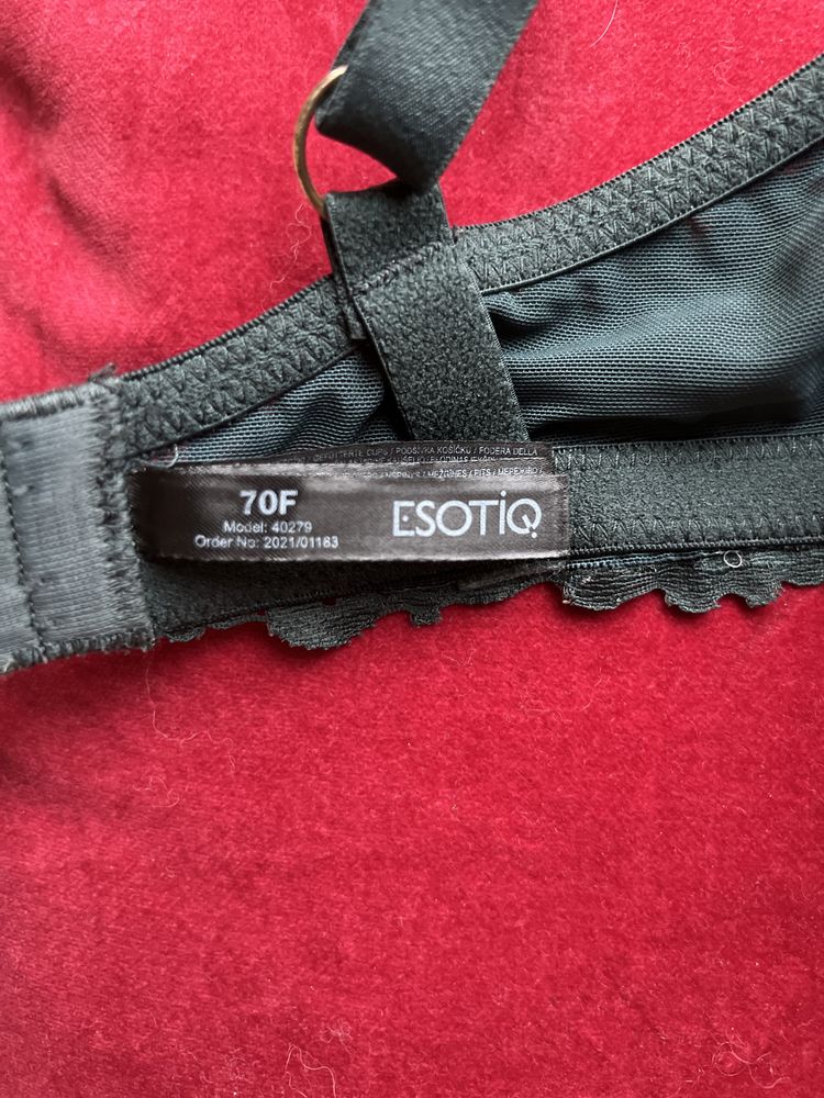 Stanik Esotiq 70F push up