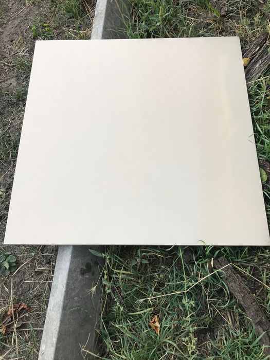 Плитка керамограніт,половая 600*600