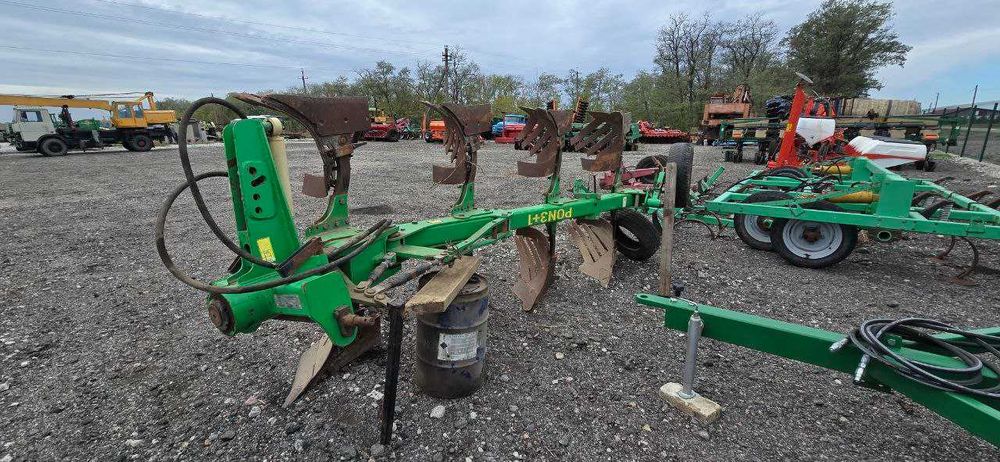 Плуг Велес Агро 3+1