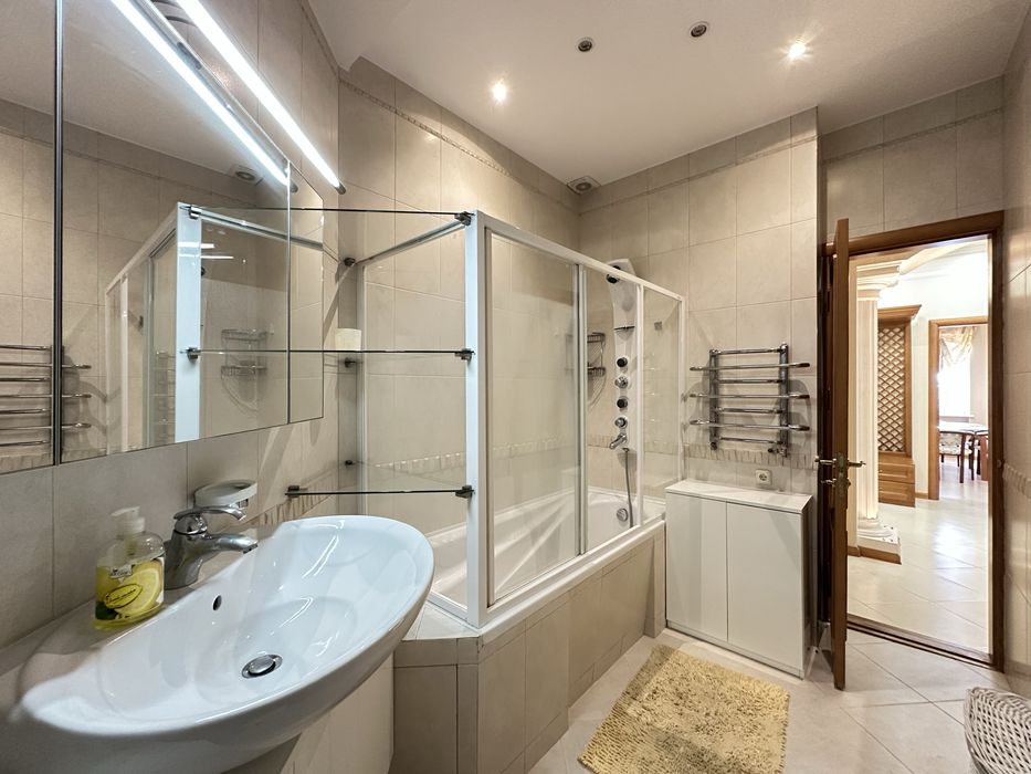 Прод 3-кімнатна, з ремонтом, Центр Одесса, Новосельского/Льва Толстого