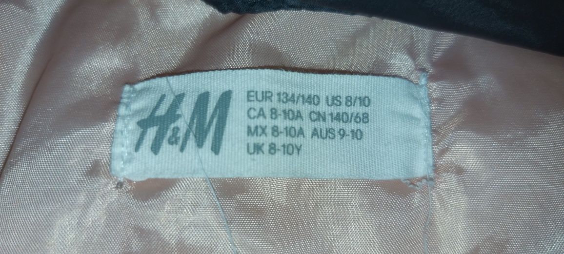 Легка демісезонна куртка H&M HM 8-10 134-140 см