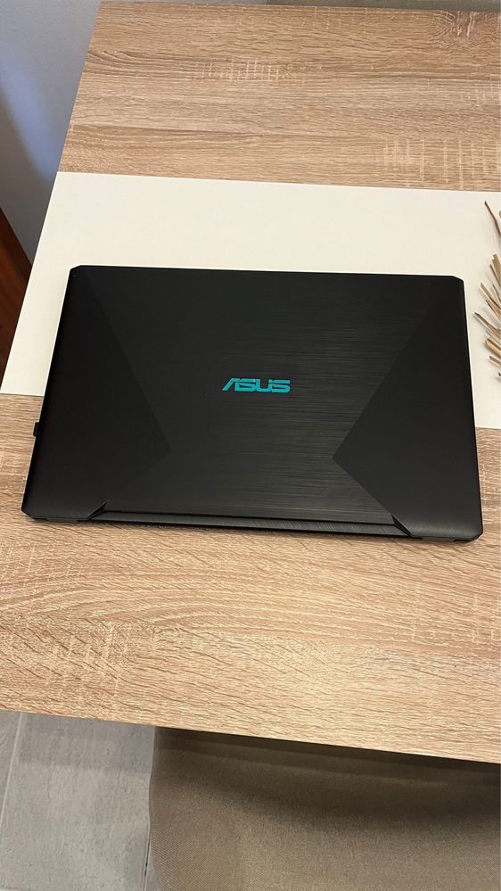 Asus Laptop Gaming - negociável