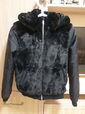 Куртка осенняя для девочки!H&M 152 рост,11-12 лет,фирма Н&М в идеально