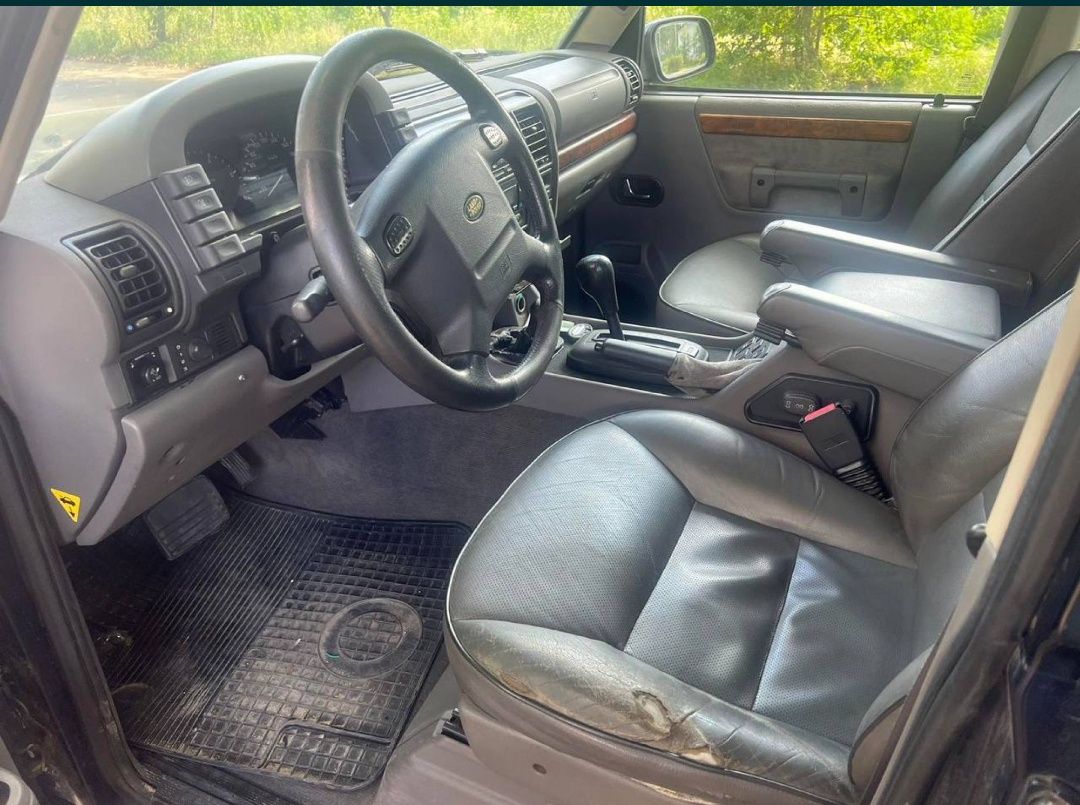 Продам Land Rover Discovery 2 , 2000р