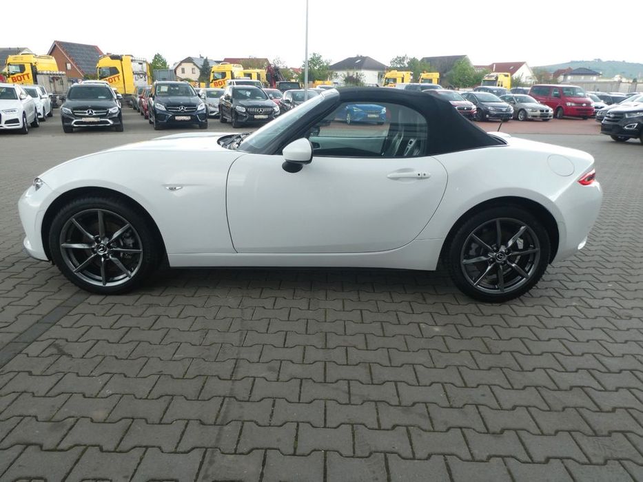 Бампер Mazda MX5 2016- разборка мх5 запчастини