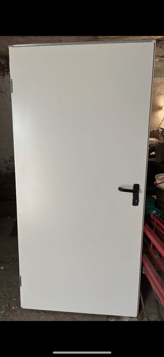 Drzwi stalowe techniczne 80 90
