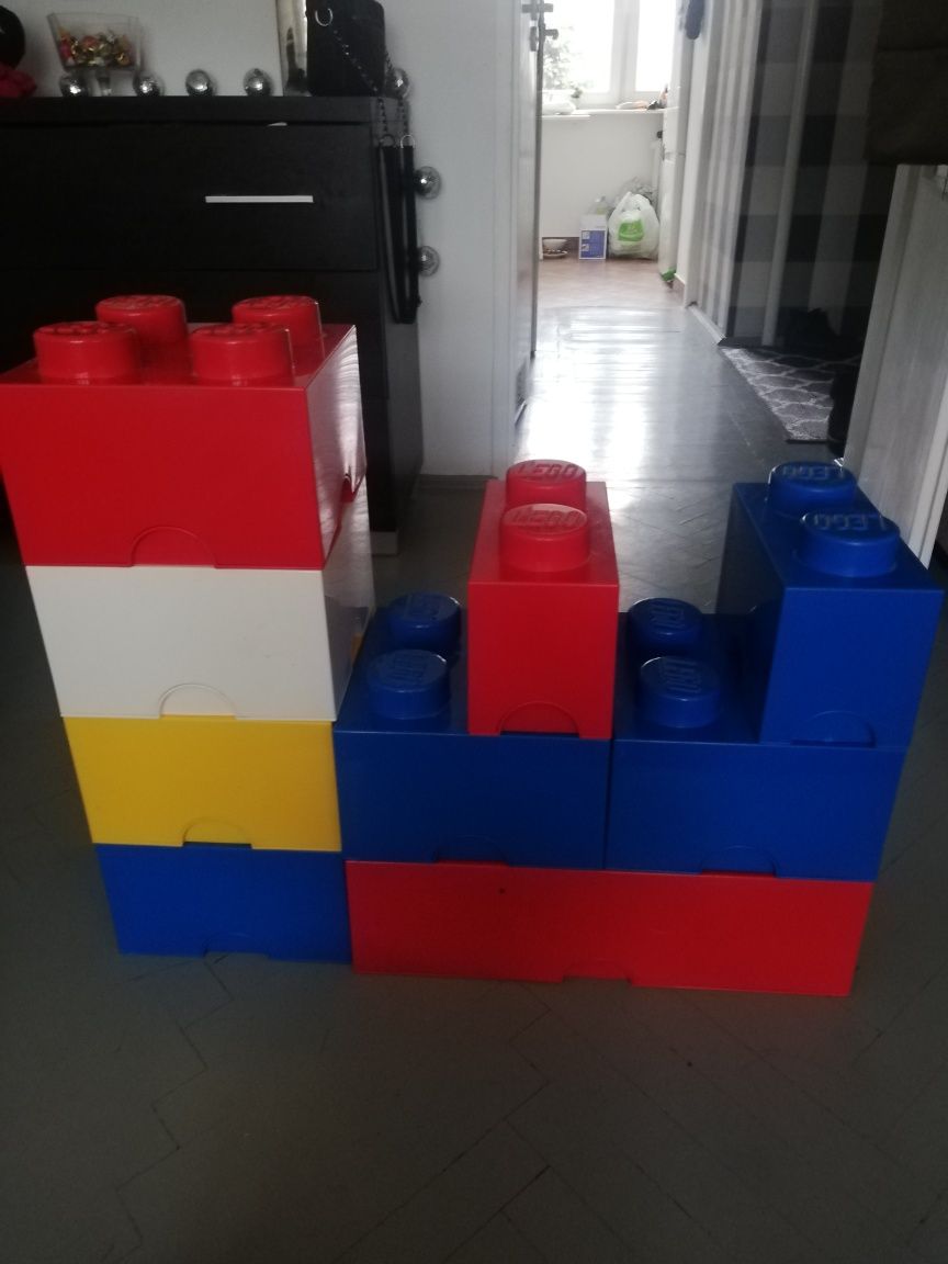Lego Mega zestaw  klocków z pudełkami LEGO