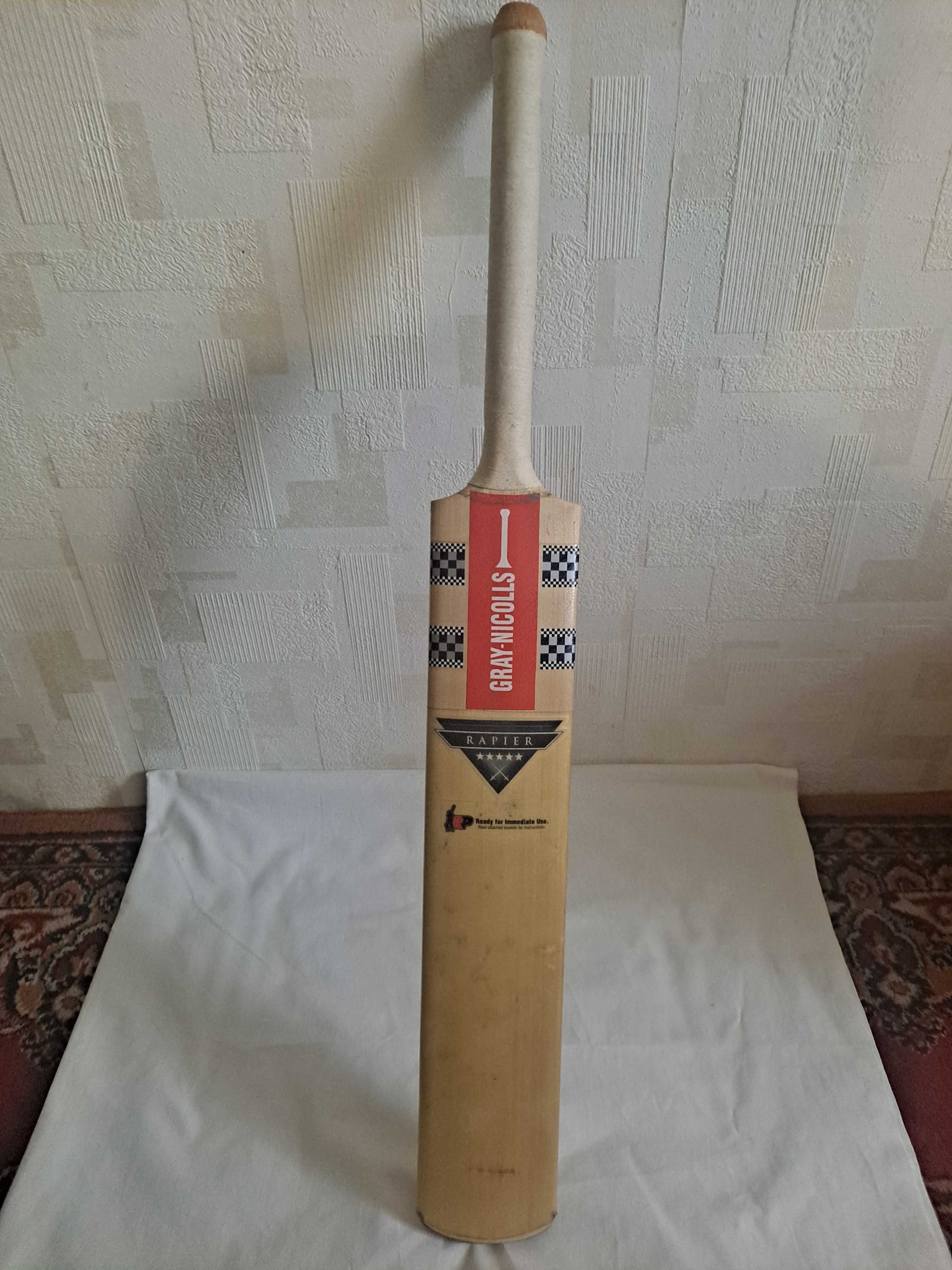 Крикет-бита GRAY-NICOLLS и комплект экипировки для игры в крикет