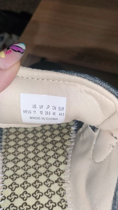 Продам мужские мокасины
