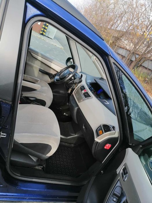 Citroen C4 grand picasso