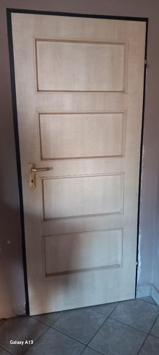 drzwi jasne trzy szt