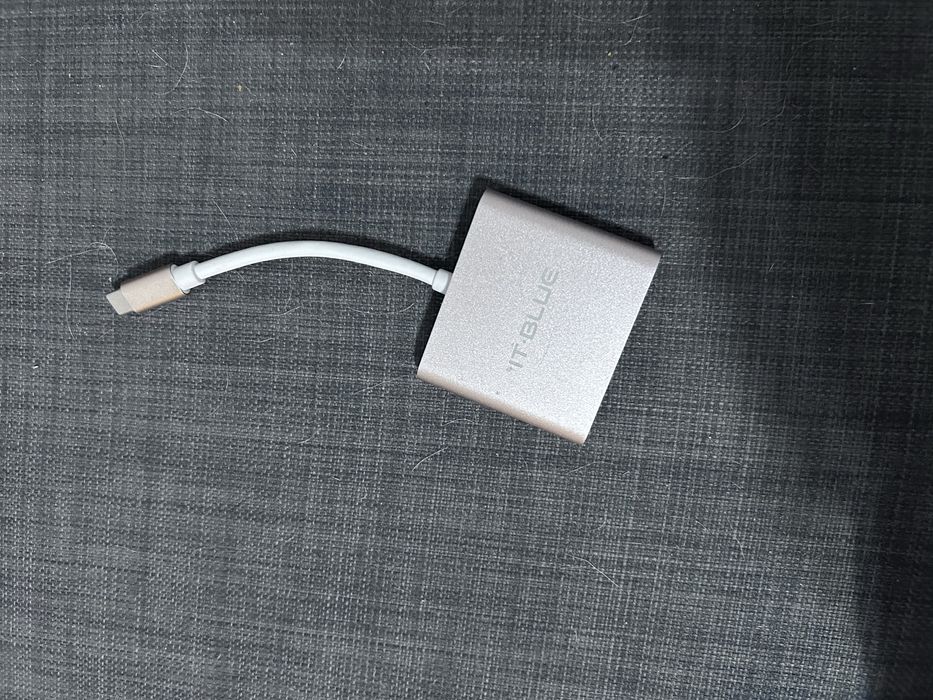 Hub 3 em 1 USB-C, HDMI e USB