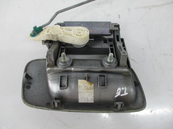 Puxador porta trás esquerdo OPEL Zafira A (F75_)