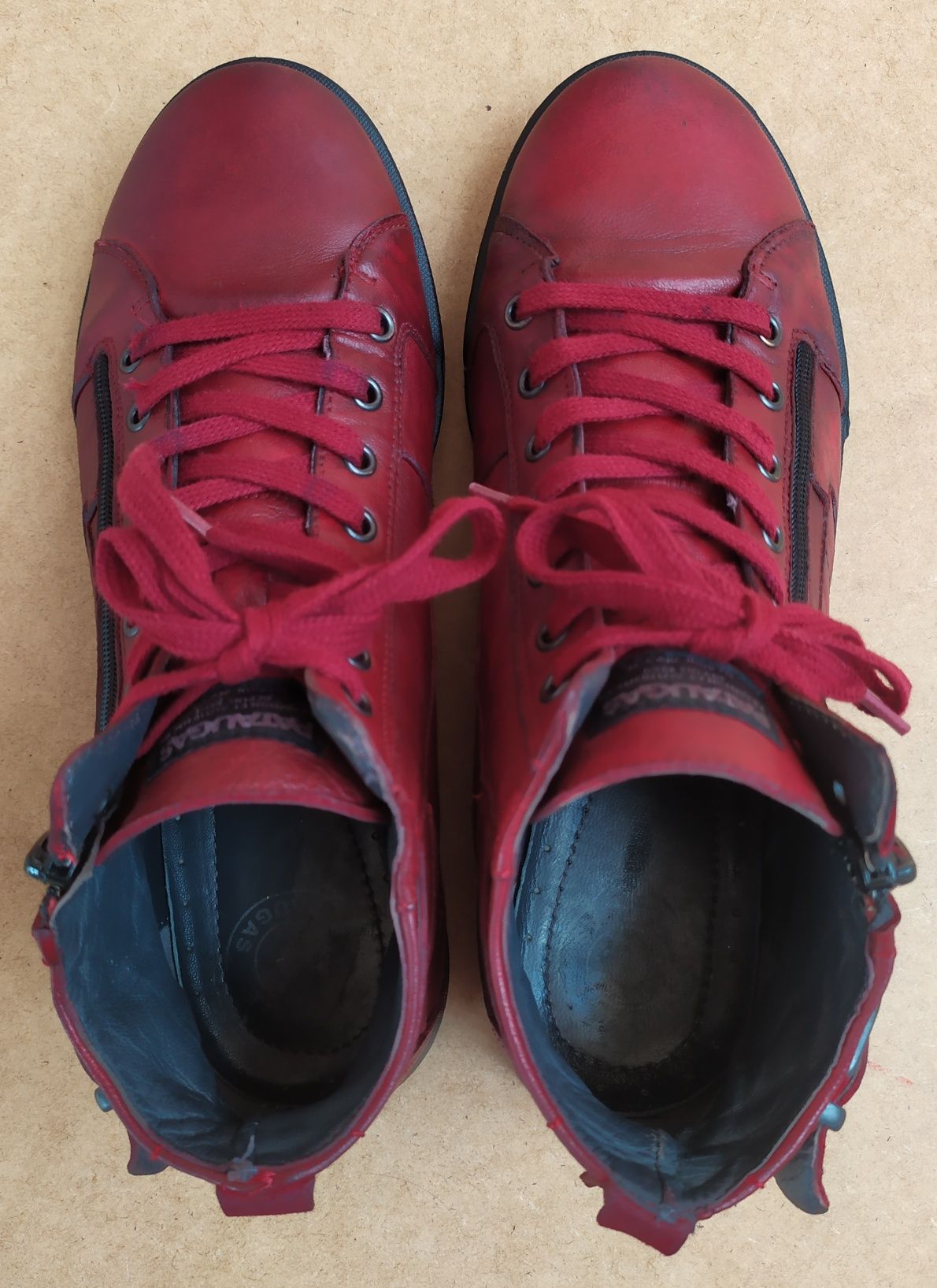 PATAUGAS PALME Sangria, skórzane sneakersy, trampki wysokie, EU 41