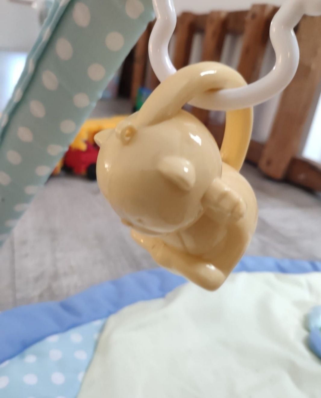 Mata edukacyjna sensoryczna Canpol babies do zabawy 0+ miś