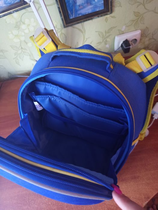 Продам ортопедичний портфель для хлопчика