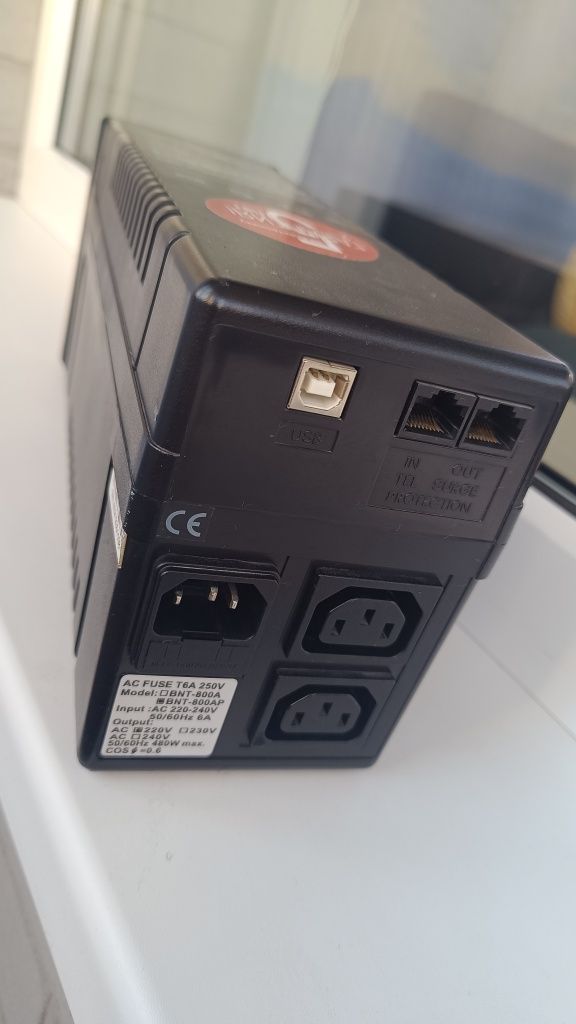 Powercom BNT-800AP, (480 W).