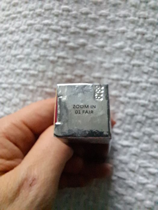 Korektor do twarzy i pod oczy SEMILAC