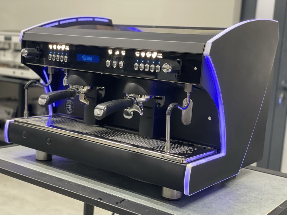 Професійна кавомашина Wega Polaris