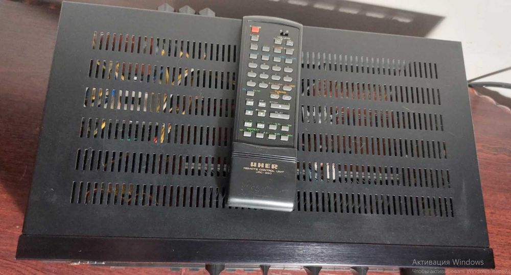 підсилювач Uher UA-160 R +пульт оригінал