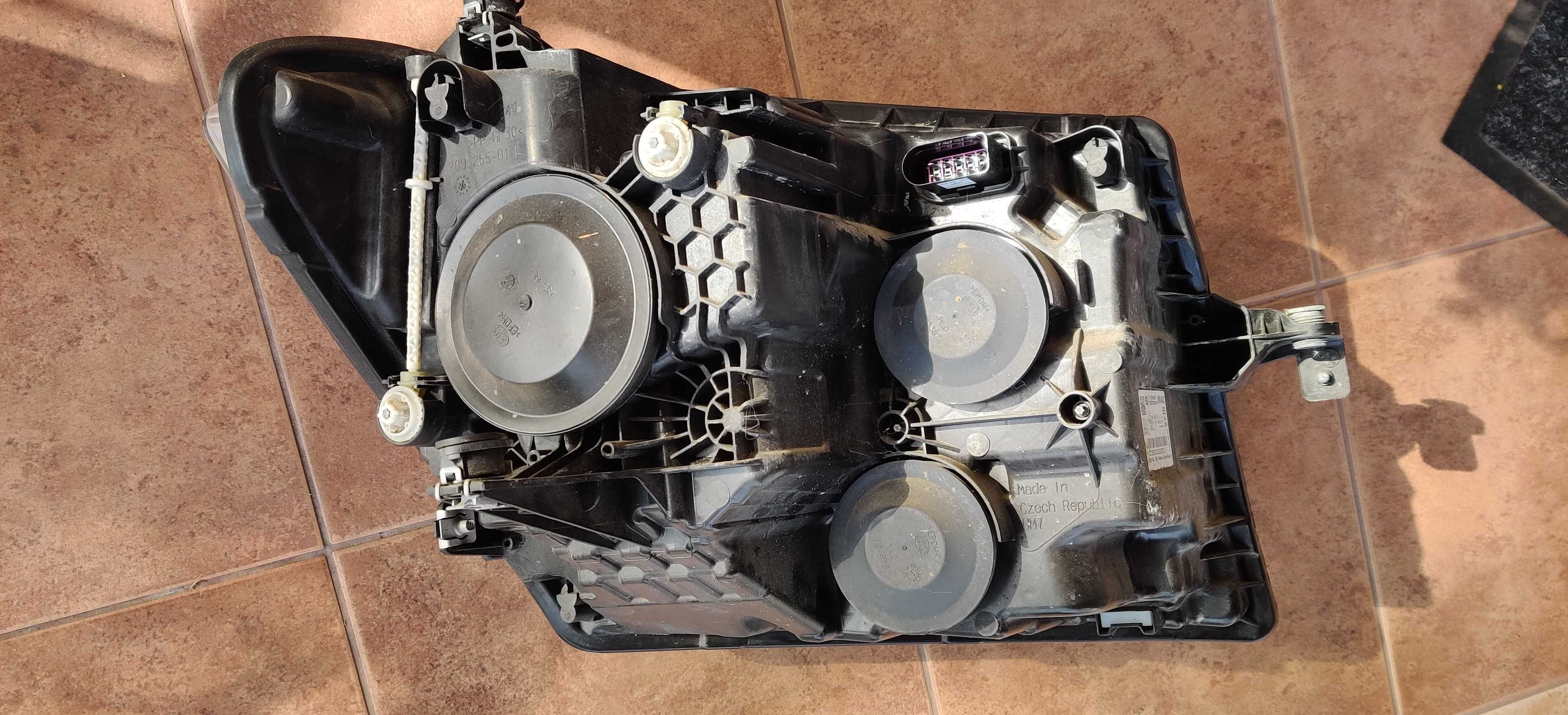 reflektor lampa lewa przód MAN TGE VW CRAFTER II   2020r
