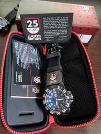часы мужские швейцария Luminox A.3053 25TH Blue