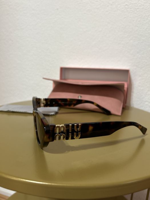 Oculos de Sol Miu Miu