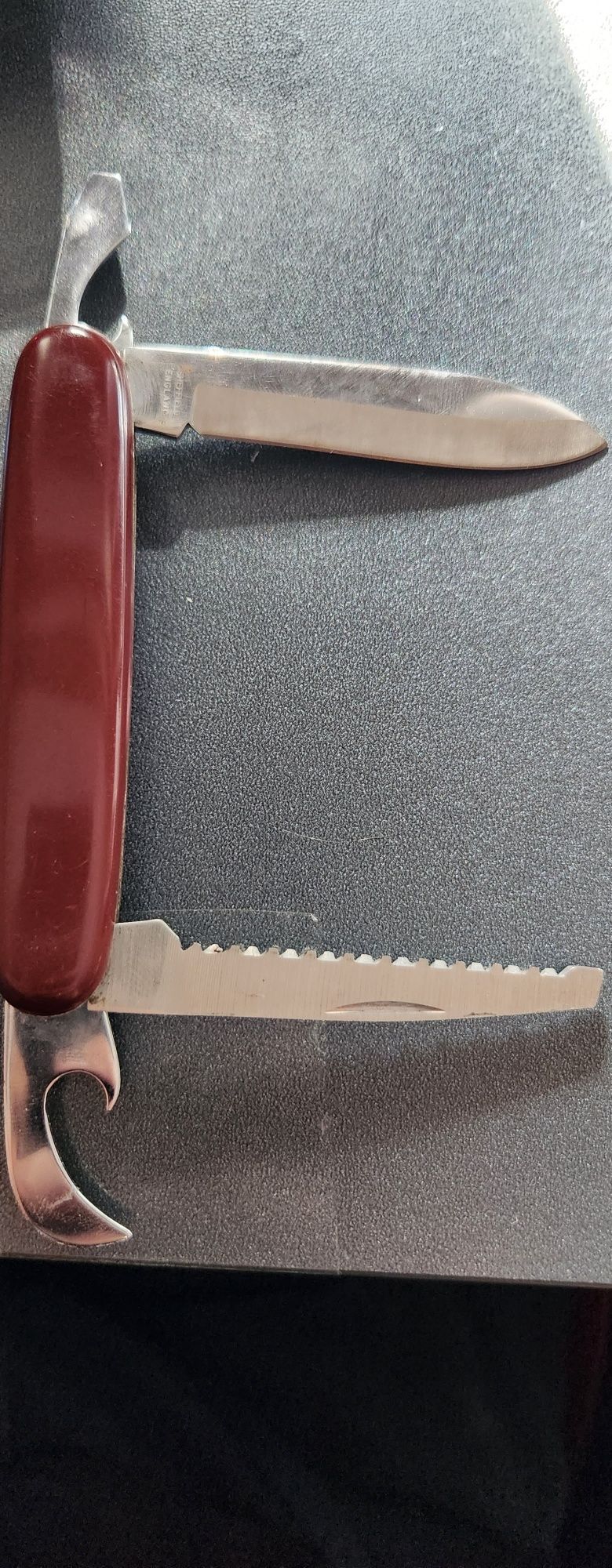 Продам Швейцарский нож