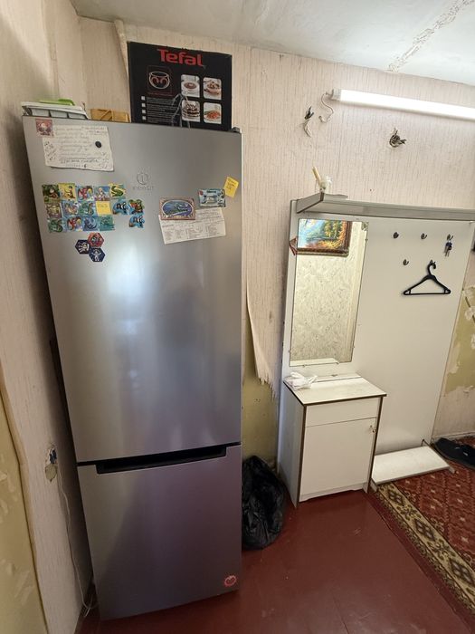 Продается 2 комнатная квартира. Центр. Славянск.