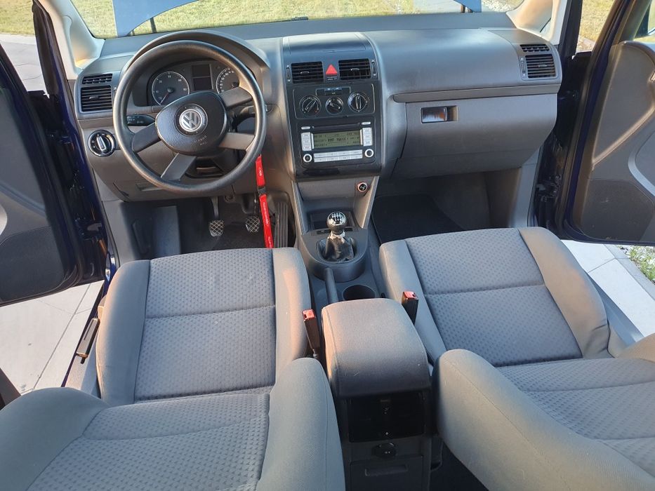 VW TOURAN 1.9TDi 105KM * * TomCar Skup-Sprzedaż-Zamiana * *