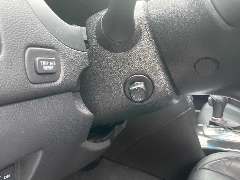 Продам Інфініті QX-70