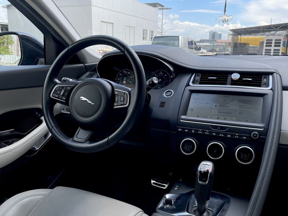 Jaguar E-Pace Офіційний дизель 2020