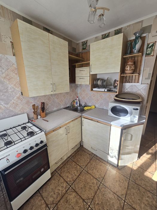 Сдам 2-х комнатную квартиру Дарницкая  площадь