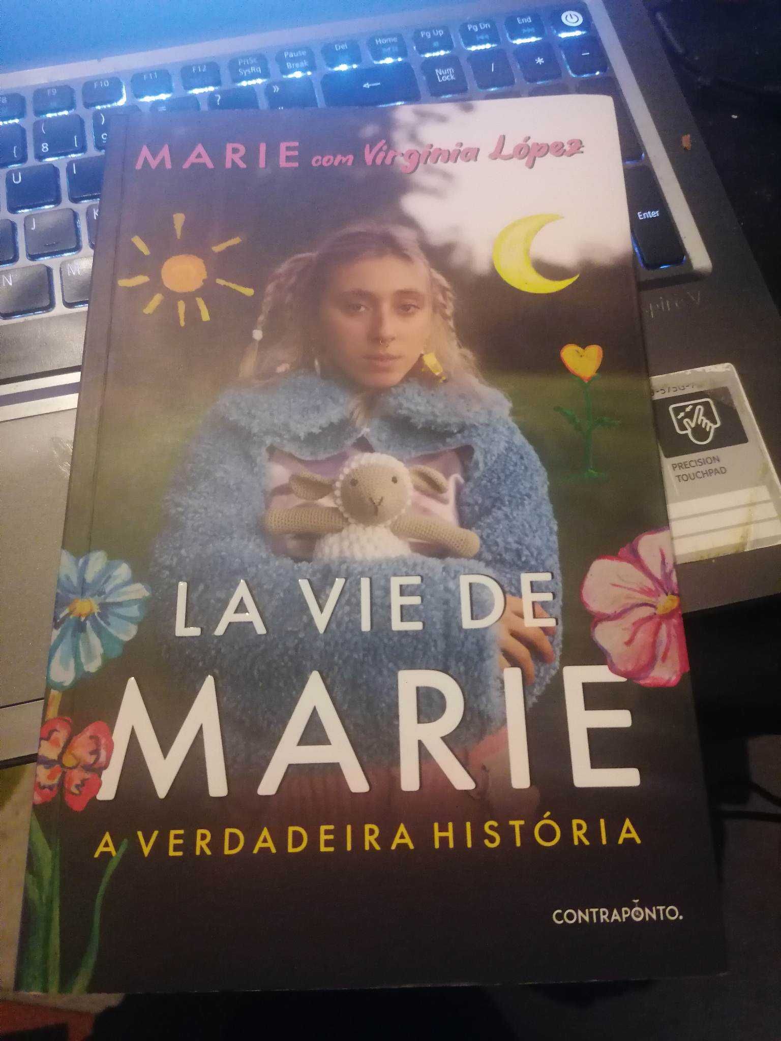 "La vie de Marie - A Verdadeira História" (Como Novo)