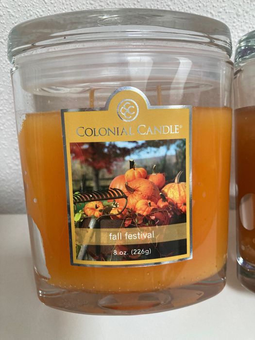 Colonial Candle осіння ароматична свічка виробництва  США. 2 ґноти