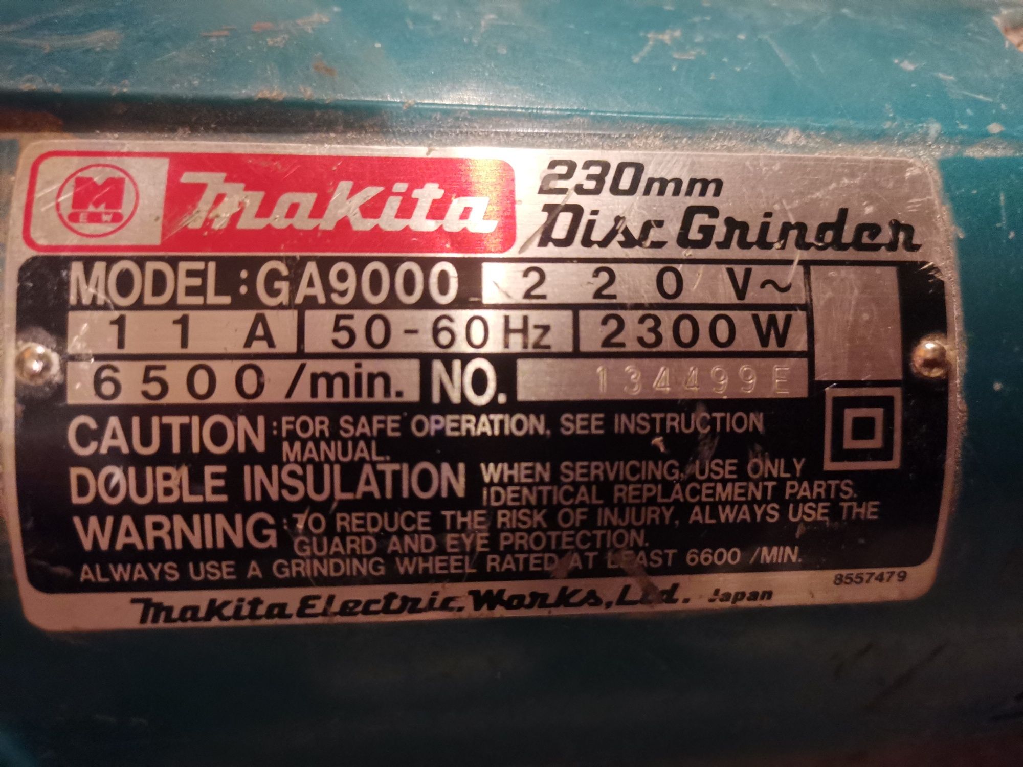 Szlifierka Makita GA9000  2300w