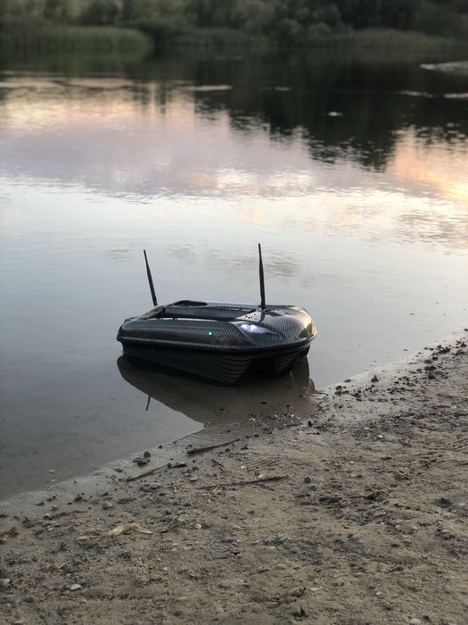 Lodka zanetowa carplounge rt4v3 z gps autopilot echosonda