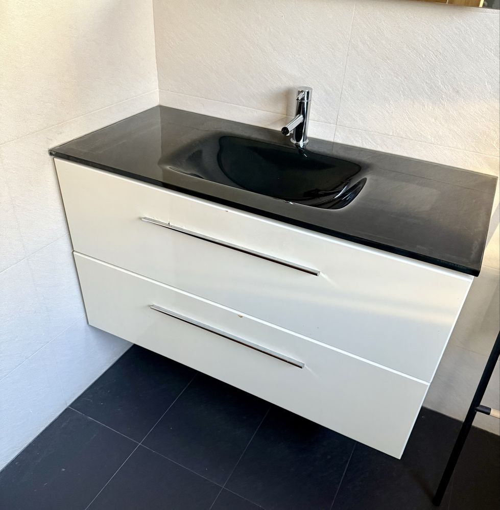 Móvel WC com lavatório
